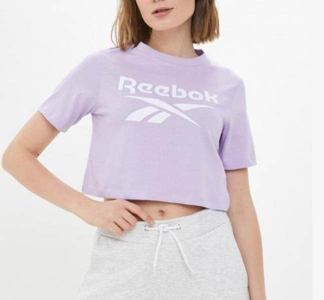 Короткая фиолетовая футболка Reebok